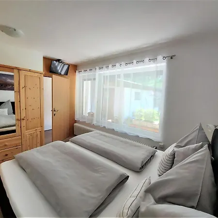 Haus Christl Am Horn * Sankt Johann in Tirol